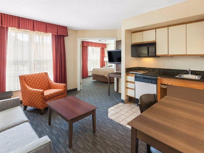 Affordable Suites Of America Detroit-ウォーレン エクステリア 写真